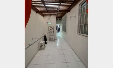 Casa  en Venta Ramos Mejia / La Matanza (A108 8051)