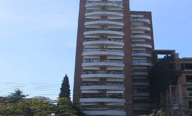 Departamento en venta en La Matanza, González Catán - Cochera