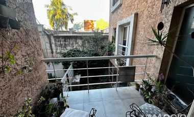 Venta Casa tipo Triplex en Villa Sarmiento
