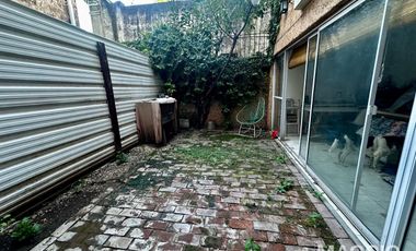 Venta Casa tipo Triplex en Villa Sarmiento