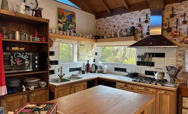 Casa en venta - 2 Dormitorios 2 Baños - 1.330Mts2 - Islas de Tigre