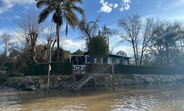 Casa en venta - 2 Dormitorios 2 Baños - 1.330Mts2 - Islas de Tigre