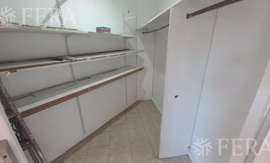Alquiler de PH 2 ambientes con balcón en Wilde