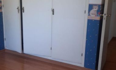 Casa en lote grande con piscina