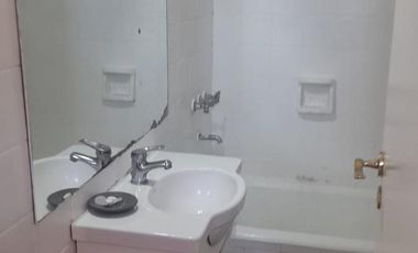 Casa en lote grande con piscina