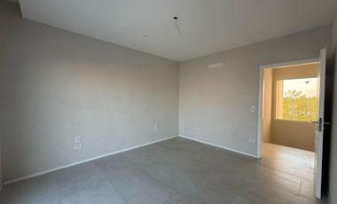 Casa en  venta en Acacias con pileta y  todos los cuartos en suites