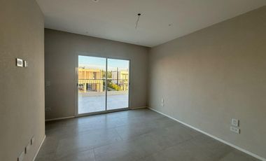 Casa en  venta en Acacias con pileta y  todos los cuartos en suites