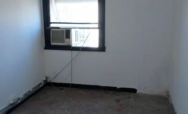 Oficina de 3 ambientes con baño privado  en Monserrat