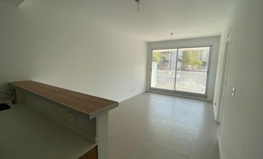 Av San Martin 1700, Pont Bleu, Depto 2 Amb C/Balcón y Cochera,Al Frente, A Estrenar, Villa Crespo