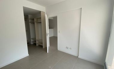Av San Martin 1700, Pont Bleu, Depto 2 Amb C/Balcón y Cochera,Al Frente, A Estrenar, Villa Crespo