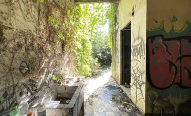 Local en venta, Montevideo e/7 y 8, Berisso