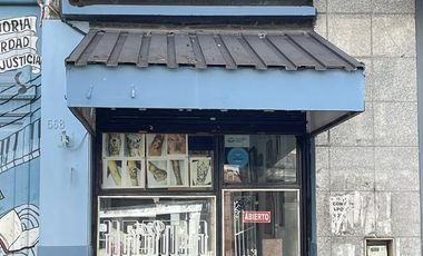 Local en venta, Montevideo e/7 y 8, Berisso