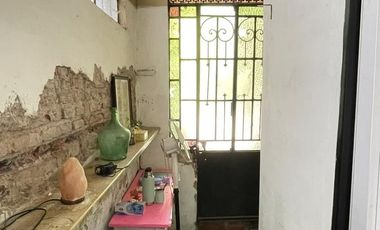 Local en venta, Montevideo e/7 y 8, Berisso