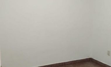 ALQUILER - PH 2 AMBIENTES CON TERRAZA - HUAURA 200 MORON