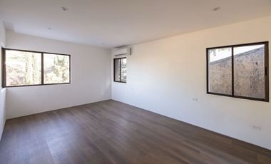 CASA EN VENTA EN RESIDENCIAL CHIPINQUE