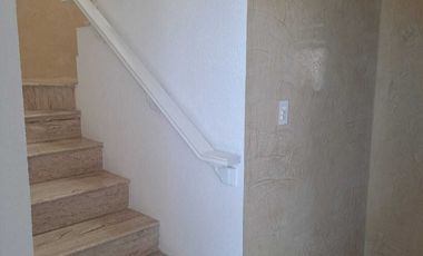 Casa Amueblada en Zona Residencial - Arboledas de Santa Elena, Pachuca DC