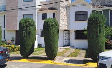 Casa Amueblada en Zona Residencial - Arboledas de Santa Elena, Pachuca DC