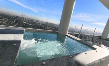 Se renta departamento en Park Life (Plaza Pabellón)