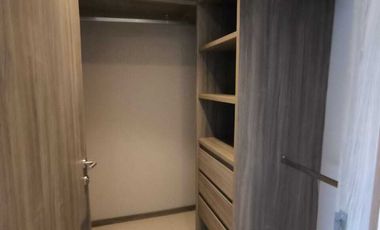 Se renta departamento en Park Life (Plaza Pabellón)