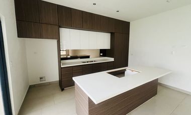Hermosa Casa en Venta  en Altares Residencial