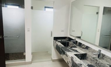 Hermosa Casa en Venta  en Altares Residencial