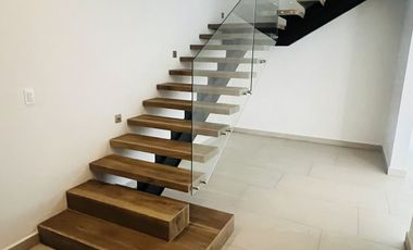 Hermosa Casa en Venta  en Altares Residencial
