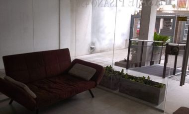 MONOAMBIENTE AL FTE ALQUILA MORON