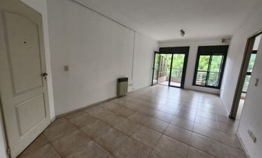 ALQUILO DEPTO 2 DOR CON COCHERA ZONA PARQUE $600.000+EXP+IMP