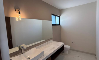CASA EN VENTA VALLES DEL MOLINO
