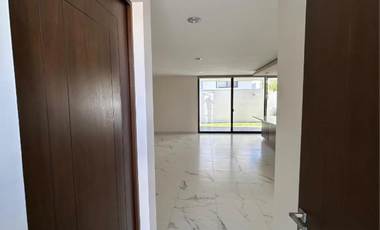 CASA EN VENTA VALLES DEL MOLINO