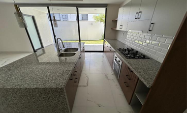CASA EN VENTA VALLES DEL MOLINO