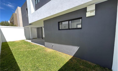 CASA EN VENTA VALLE DEL MOLINO