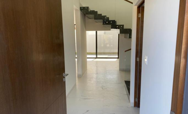 CASA EN VENTA VALLE DEL MOLINO
