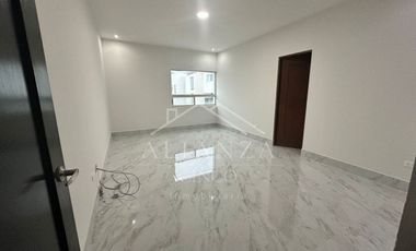 Casa en Renta zona Herradura