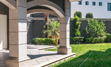 Residencia de Espectacular en La Herradura