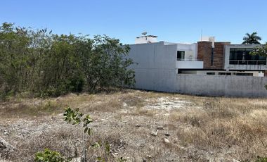 3 Terrenos en venta Campeche Hills