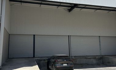 Ultima bodega en renta Parque Industrial TITAN