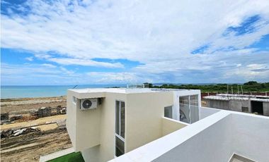 Vendo casa, modelo tipo C, Punta Arrecife, vista al mar 4 dormitorios