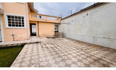 El Triangulo, Casa Comercial en Renta, 662m2, 15 Ambientes