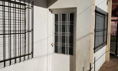 Casa en  ALQUILER
