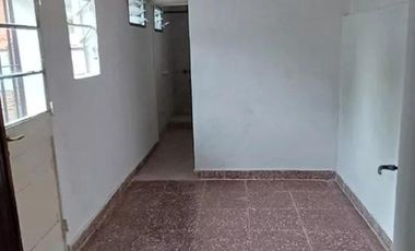 Casa en venta - 2 Dormitorios 2 Baños - 249Mts2 - Azul