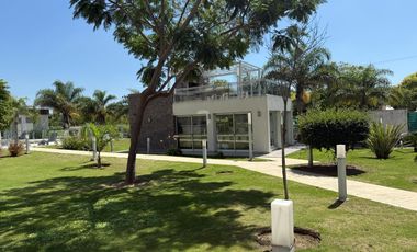 Departamento en Venta en Fontanas del Sur, 1 dormitorio, terraza y cochera. Amenities y seguridad 24 hrs