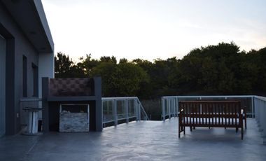 Alquiler Temporal, Casa,  Costa Esmeralda, Barrio Residencial II, Lote al 200