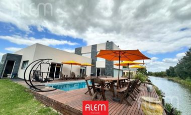 Casa en  venta en Barrio Privado San Eliseo Canning