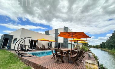 Casa en  venta en Barrio Privado San Eliseo Canning