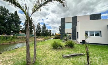 Casa en  venta en Barrio Privado San Eliseo Canning