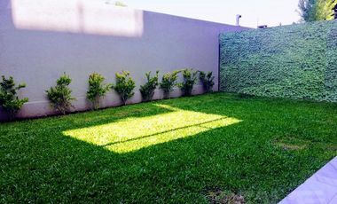 Departamento dos ambientes en alquiler a estrenar - Ituzaingó Centro