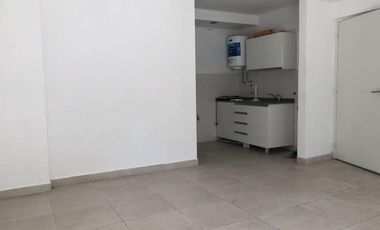 Monoambiente en planta baja en Alquiler y Venta