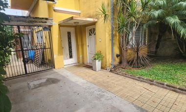 Casa en  San Isidro apta para construir edificio de 3 plantas