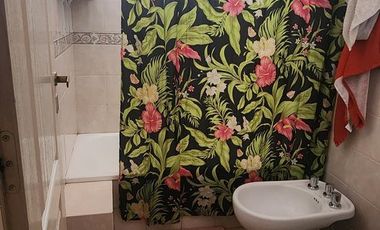 Casa en  San Isidro apta para construir edificio de 3 plantas